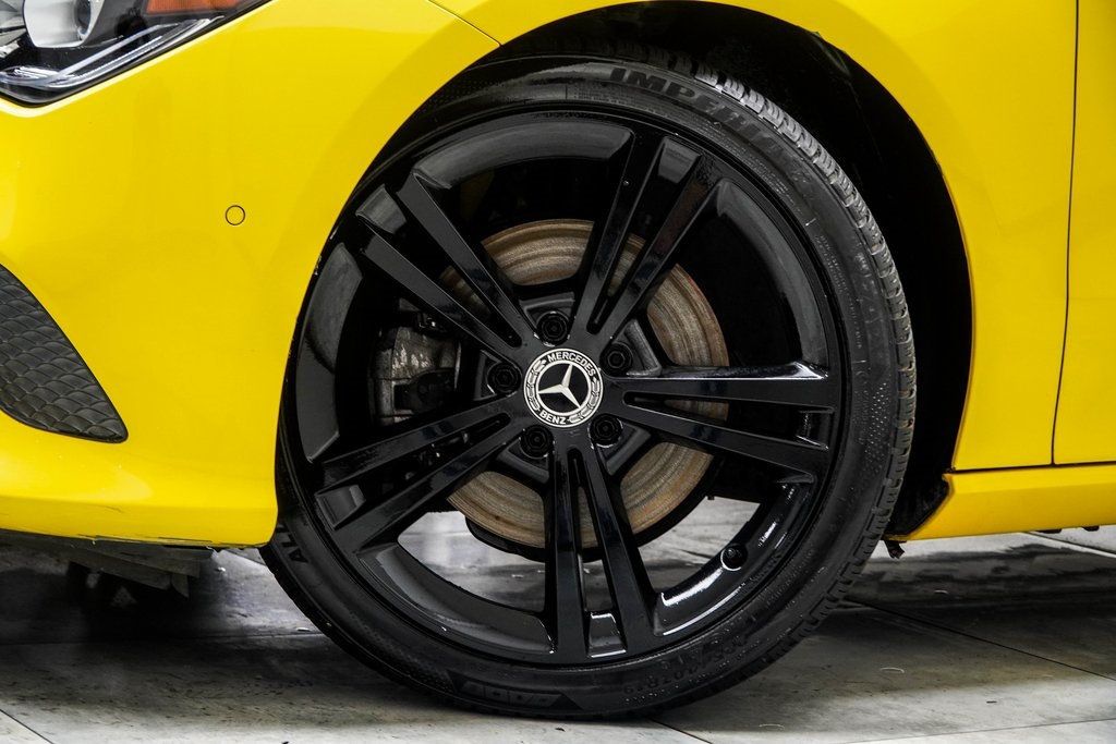 2020 Mercedes Benz CLA 250 photo 3