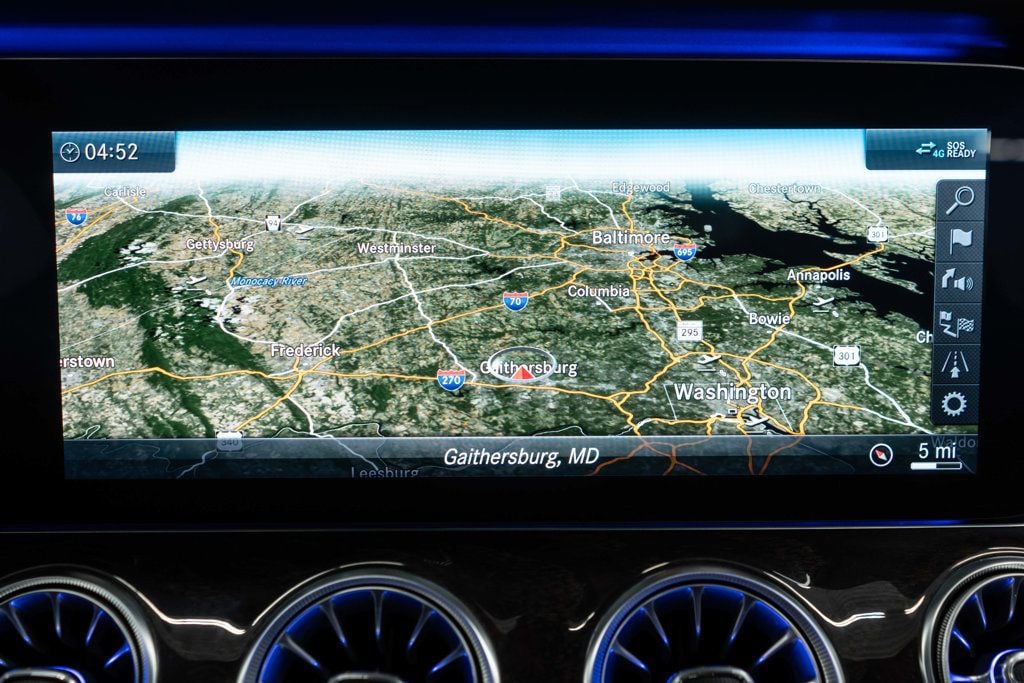 Mercedes-Benz CLS photo 26