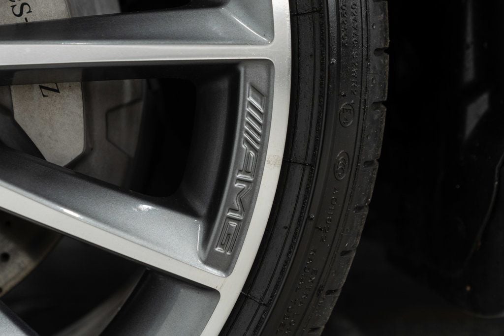 Mercedes-Benz CLS photo 35