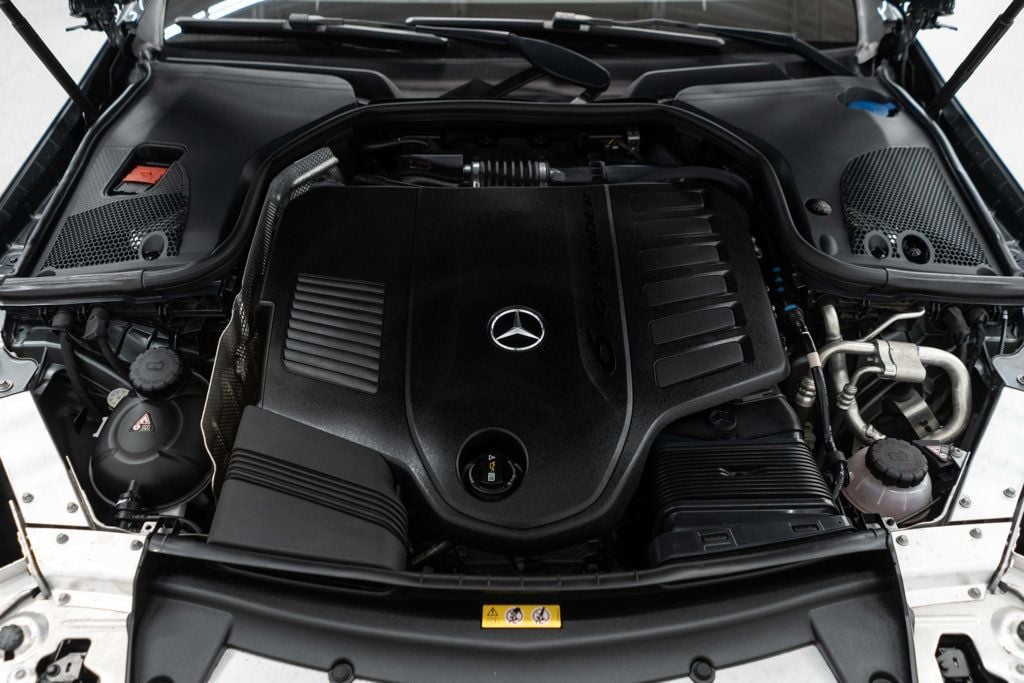 Mercedes-Benz CLS photo 43