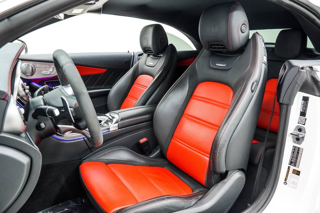 Mercedes-Benz C-Class photo 3