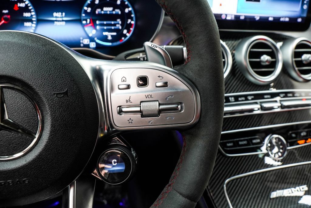 Mercedes-Benz C-Class photo 34