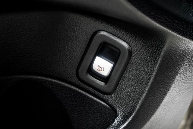 2020 Mercedes-Benz C-Class C 300 4MATIC Sedan - 22963520 - 43