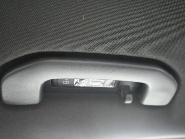 2020 Mercedes-Benz C-Class C 300 4MATIC Sedan - 22972123 - 16