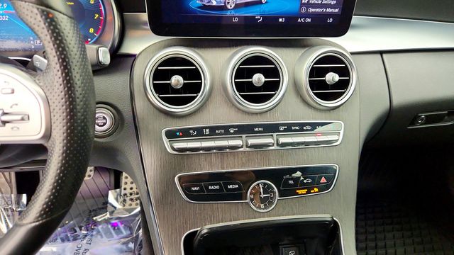 2020 Mercedes-Benz C-Class C 300 4MATIC Sedan w/ AMG Line, Premium Pkg & Panorama Roof - 23089288 - 16
