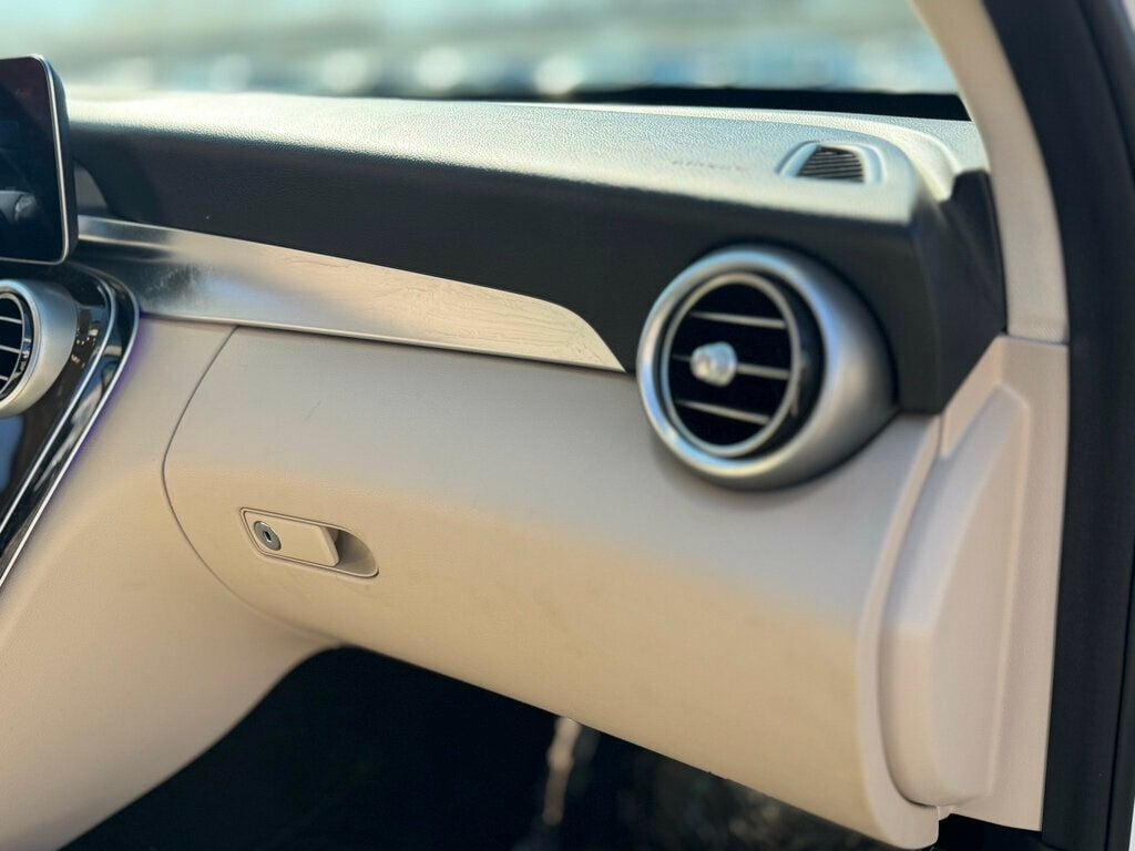 2020 Mercedes-Benz C-Class C 300 Sedan - 22985002 - 33