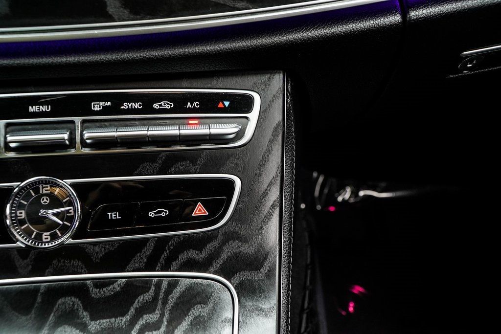 2020 Mercedes Benz E 350 4MATIC Sedan photo 21