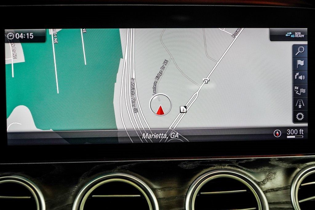 2020 Mercedes Benz E 350 4MATIC Sedan photo 25