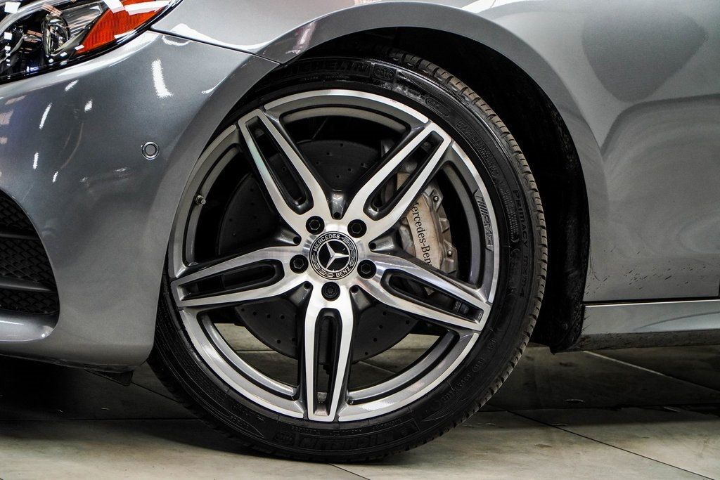 2020 Mercedes Benz E 350 4MATIC Sedan photo 3