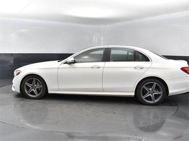 2020 Mercedes Benz E 350 4MATIC Sedan photo 2