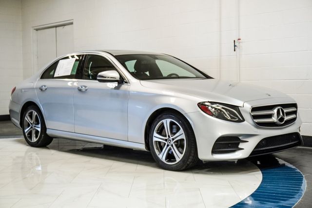 2020 Mercedes Benz E 350 4MATIC Sedan photo 3