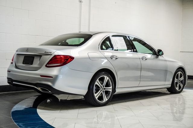 2020 Mercedes Benz E 350 4MATIC Sedan photo 4