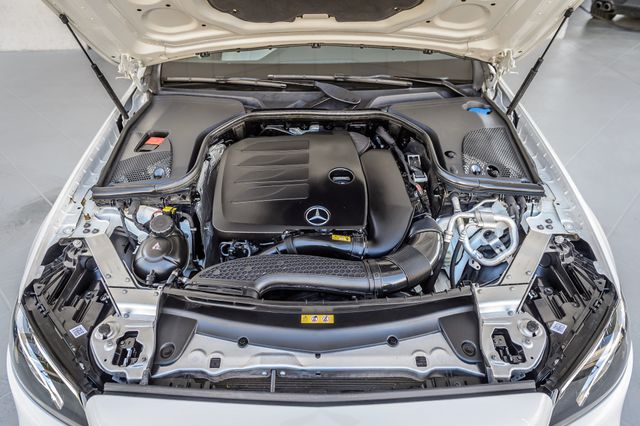 2020 Mercedes-Benz E-Class E 350 4MATIC Sedan - 23078923 - 16