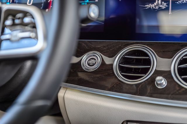 2020 Mercedes-Benz E-Class E 350 4MATIC Sedan - 23078923 - 28