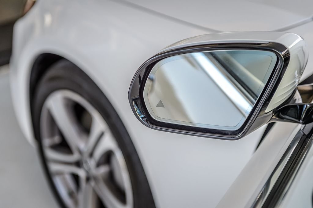 2020 Mercedes-Benz E-Class E 350 4MATIC Sedan - 23078923 - 47