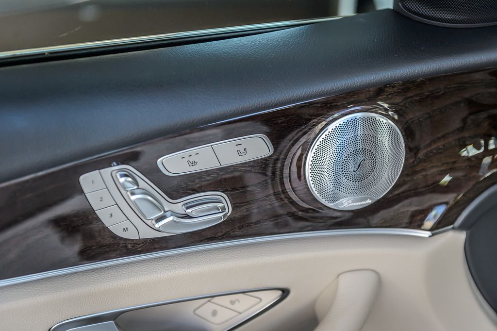 2020 Mercedes-Benz E-Class E 350 4MATIC Sedan - 23078923 - 48