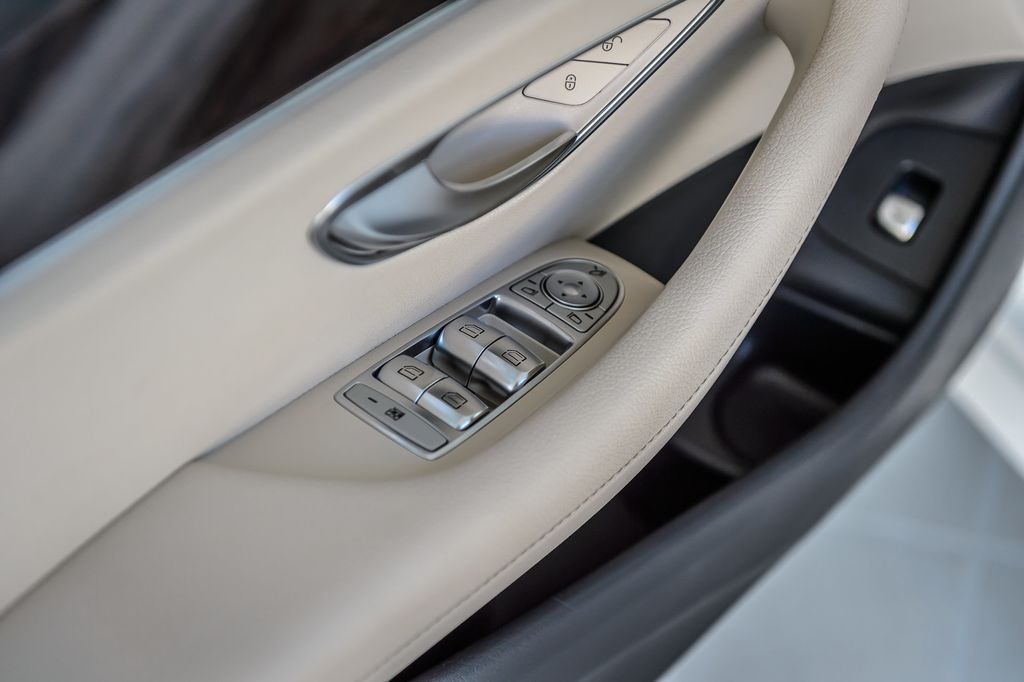 2020 Mercedes-Benz E-Class E 350 4MATIC Sedan - 23078923 - 49