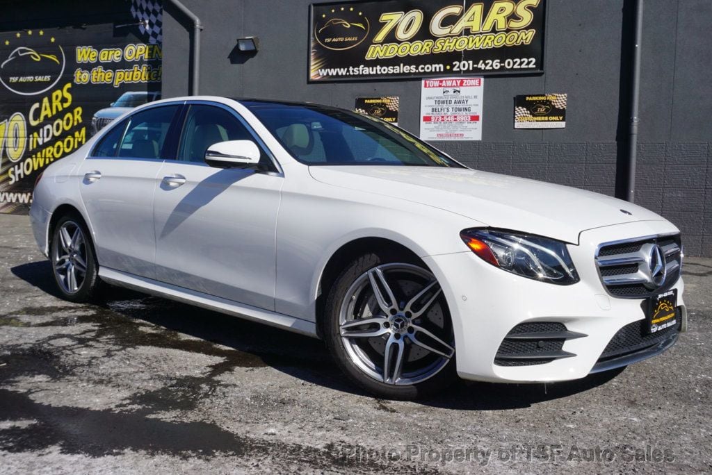 2020 Mercedes-Benz E-Class E 350 4MATIC Sedan AMG LINE PANO ROOF 360 CAMERAS CARPLAY NAVI  - 22780115 - 1