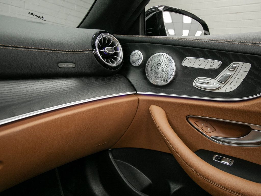 Mercedes-Benz E 450 photo 24