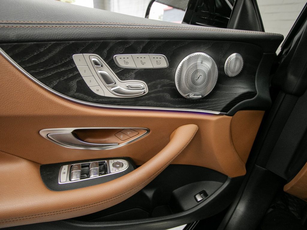 Mercedes-Benz E 450 photo 30