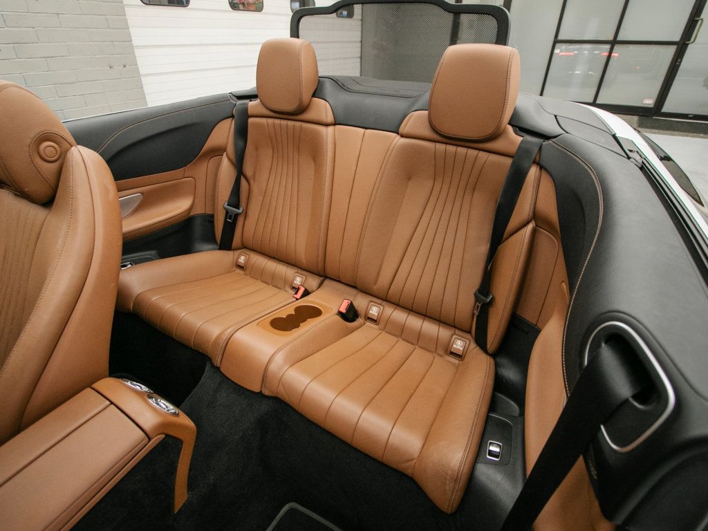 Mercedes-Benz E 450 photo 32