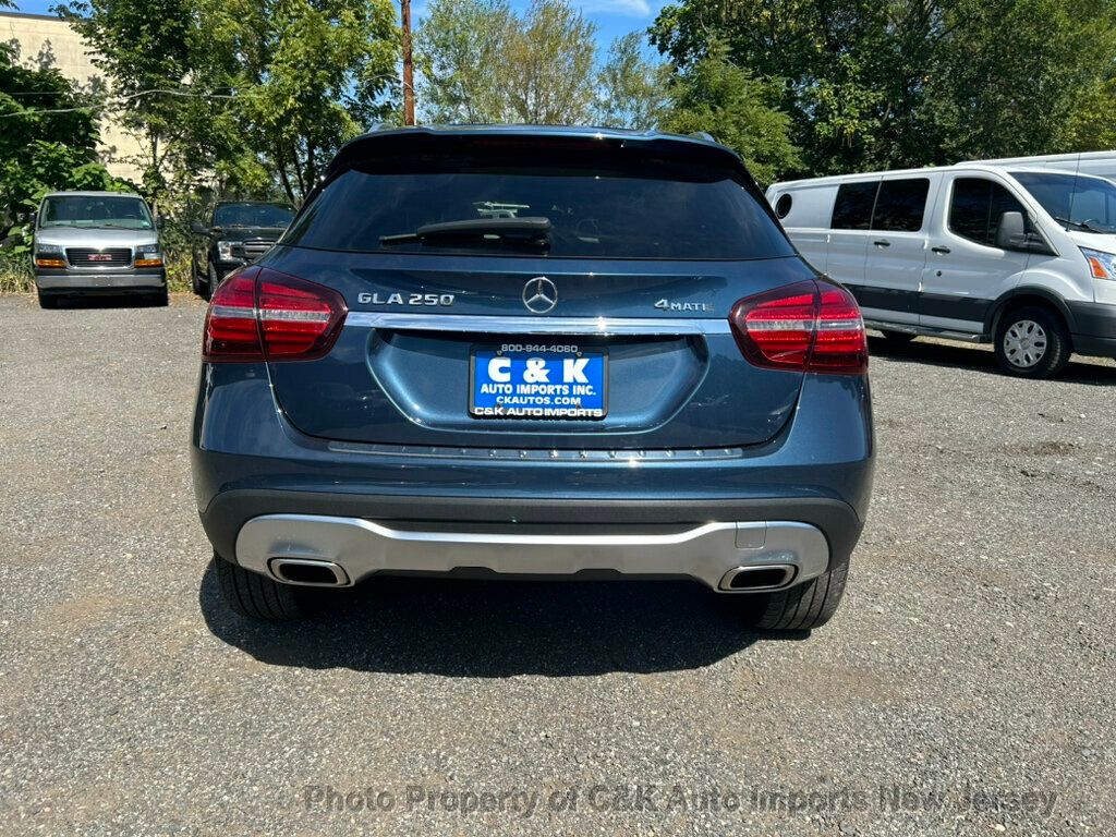 2020 Mercedes Benz GLA 250 4MATIC photo 10