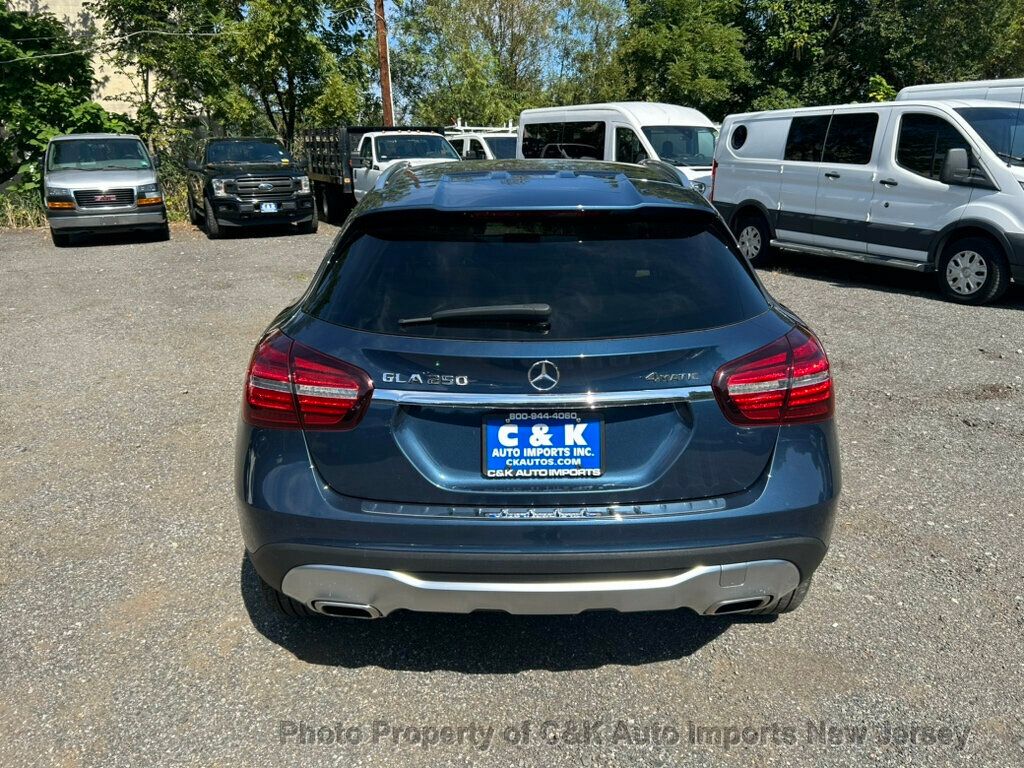 2020 Mercedes Benz GLA 250 4MATIC photo 11