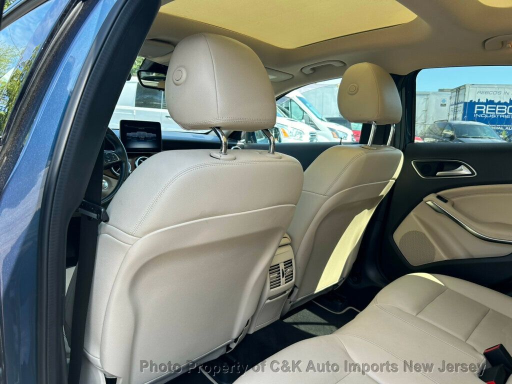 2020 Mercedes Benz GLA 250 4MATIC photo 27