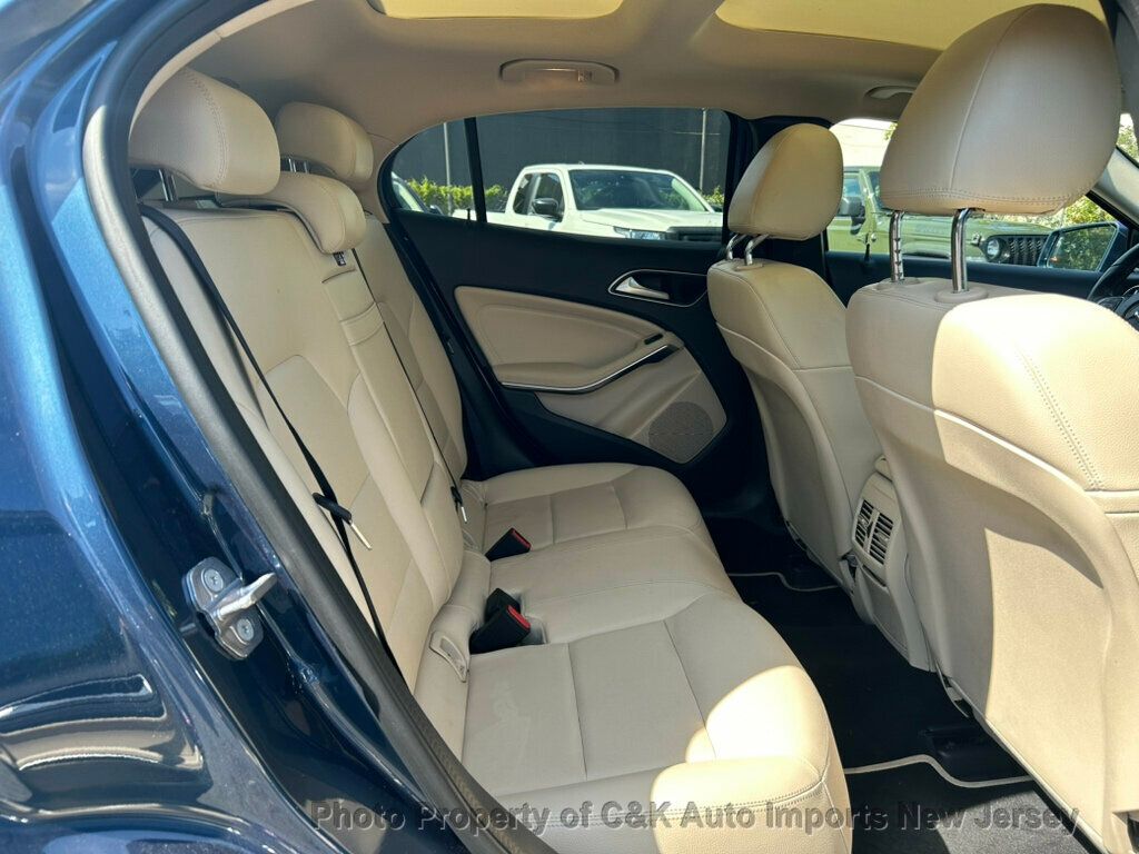 2020 Mercedes Benz GLA 250 4MATIC photo 30