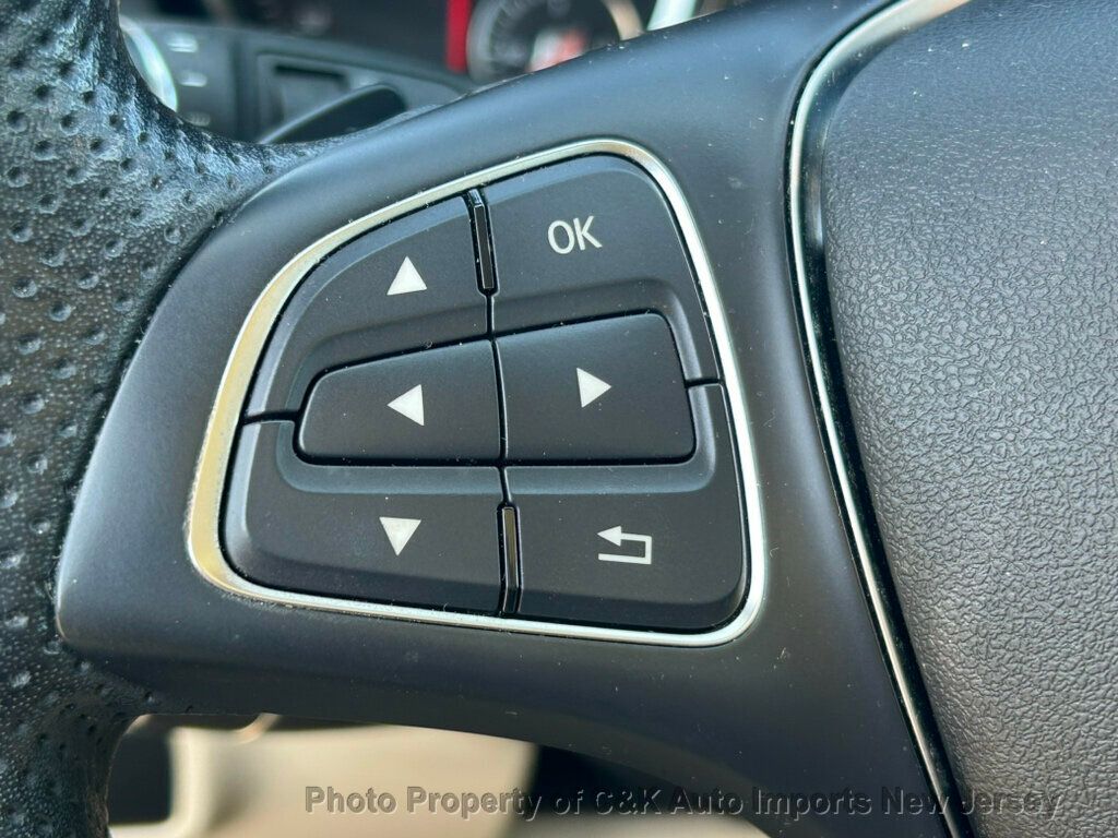 2020 Mercedes Benz GLA 250 4MATIC photo 35