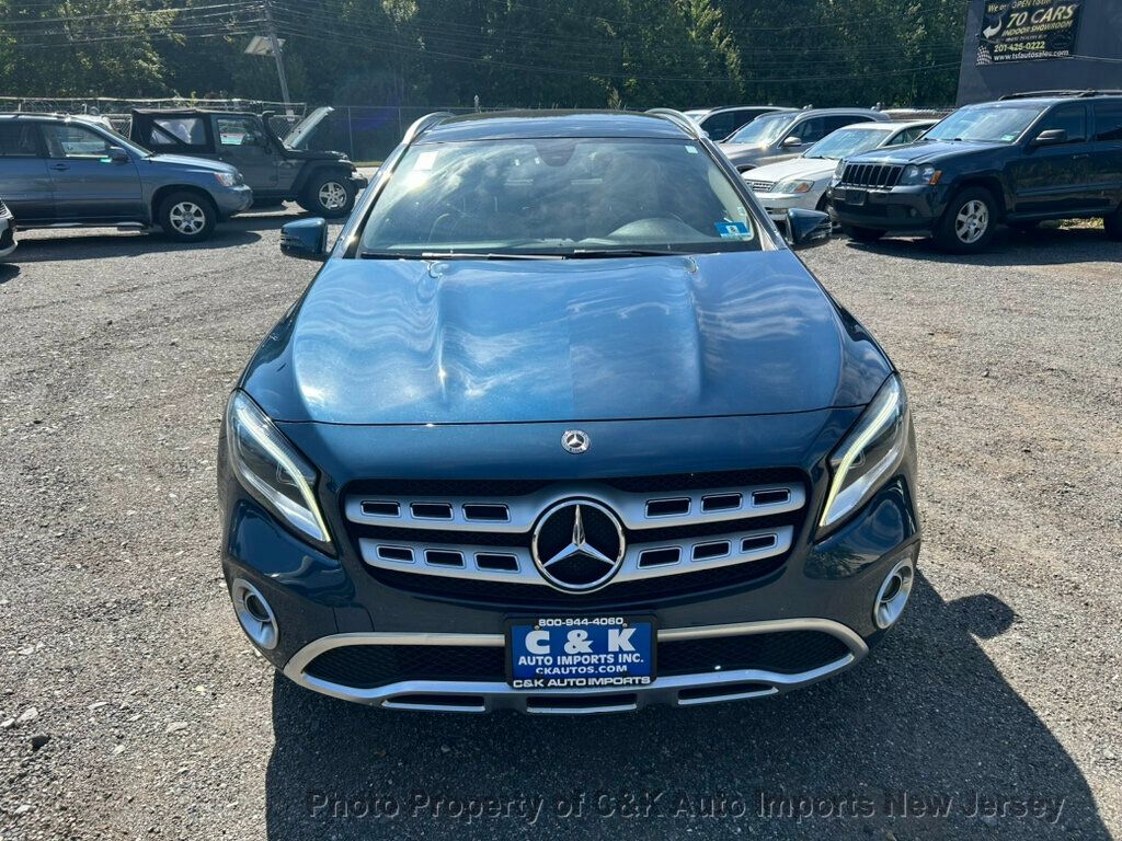 2020 Mercedes Benz GLA 250 4MATIC photo 4