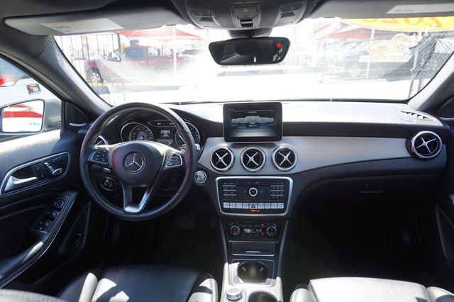 2020 Mercedes-Benz GLA GLA 250, 4MATIC, PANORAMA MOON ROOF, LEATHER, BACKUP CAMERA - 23007097 - 33