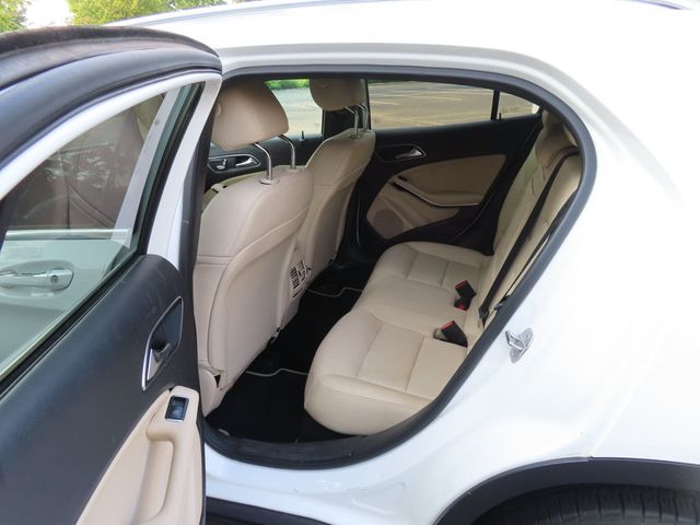2020 Mercedes-Benz GLA GLA 250 4MATIC SUV - 23047965 - 30