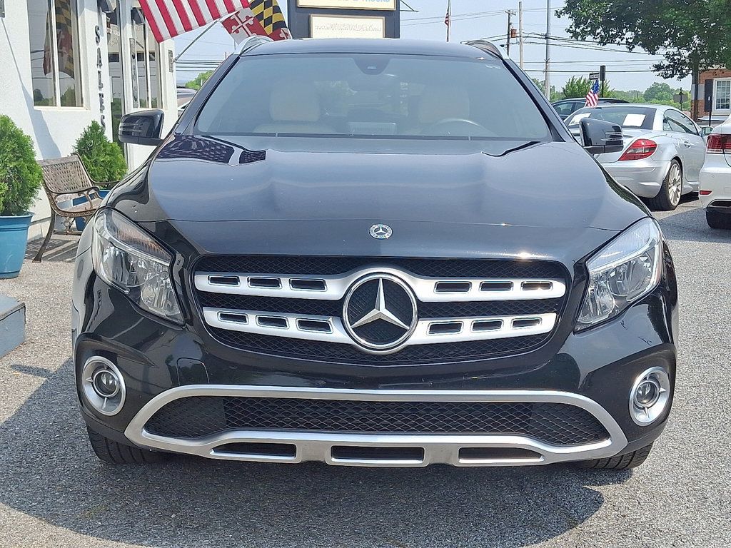 2020 Mercedes Benz GLA 250 photo 2