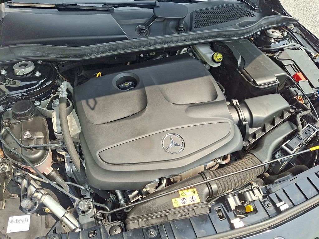 2020 Mercedes Benz GLA 250 photo 32