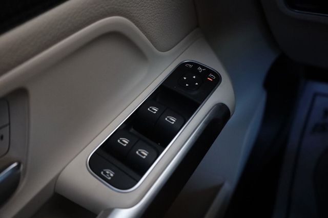 2020 Mercedes-Benz GLB GLB 250 - 23081919 - 35