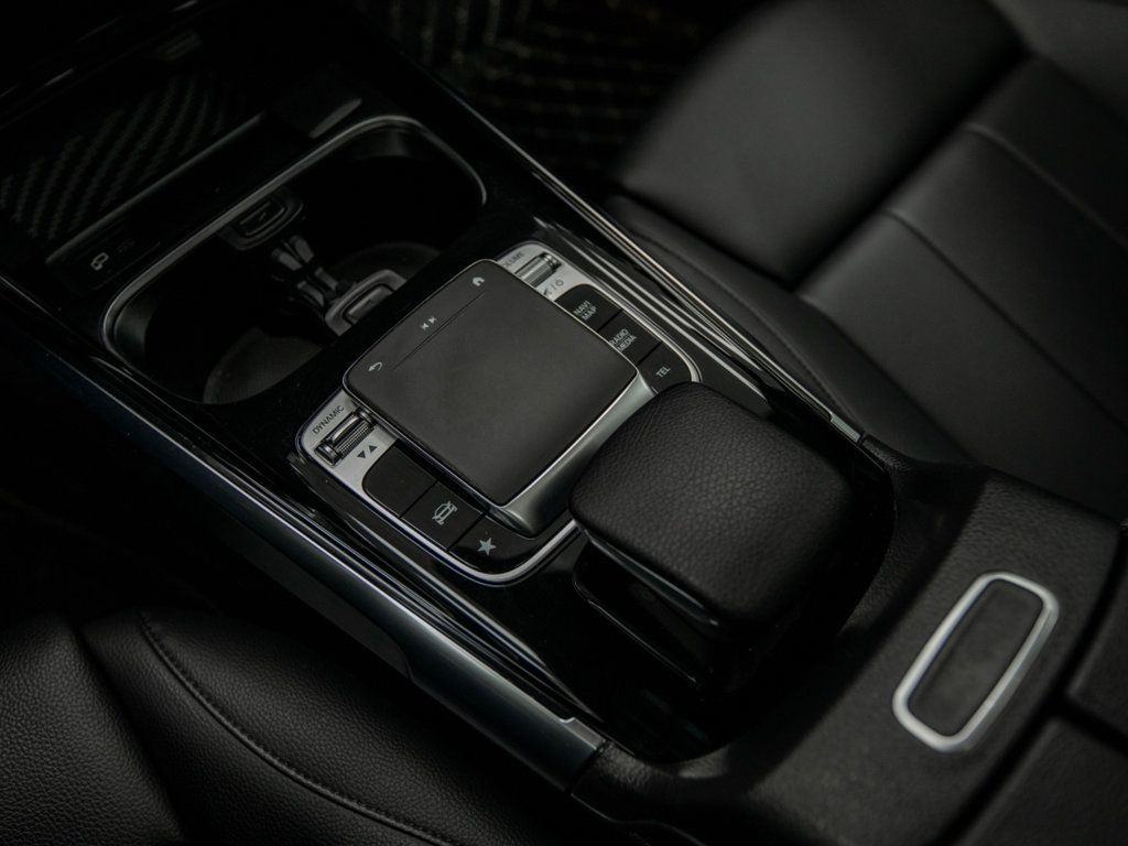 Mercedes-Benz GLB GLB 250 photo 22