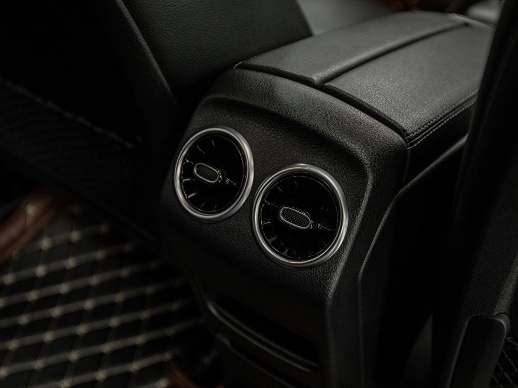 Mercedes-Benz GLB GLB 250 photo 28