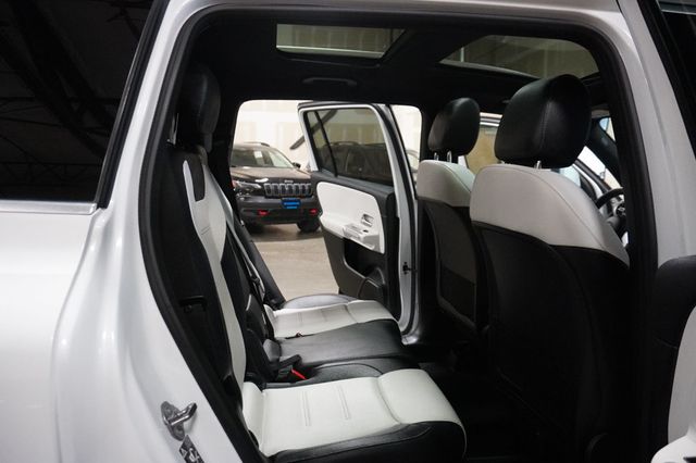 2020 Mercedes-Benz GLB GLB 250 4MATIC SUV - 23027743 - 16