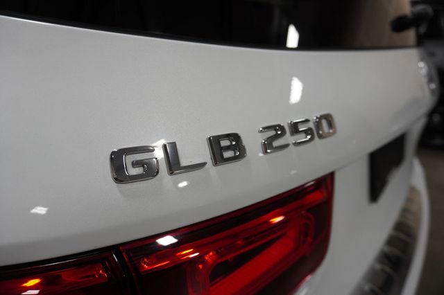 2020 Mercedes-Benz GLB GLB 250 4MATIC SUV - 23027743 - 4