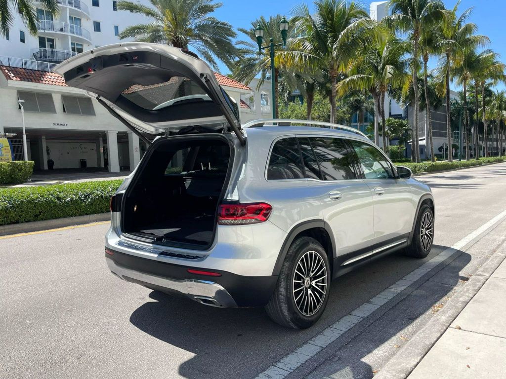 2020 Mercedes-Benz GLB GLB 250 4MATIC SUV - 22796115 - 17