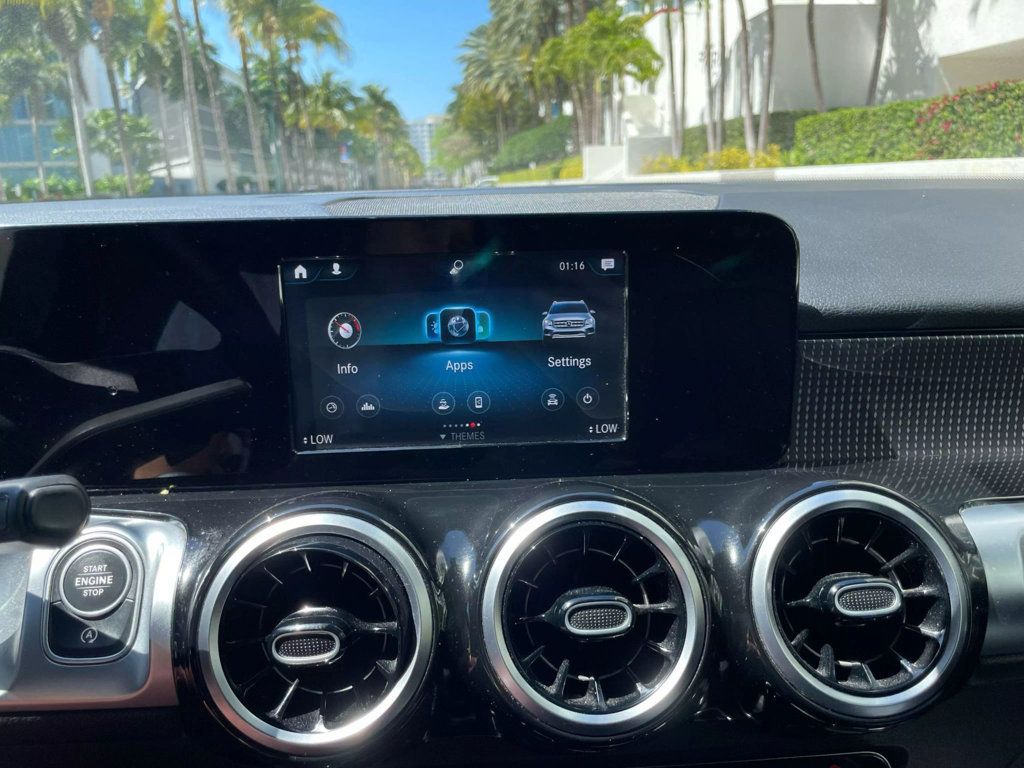 2020 Mercedes-Benz GLB GLB 250 4MATIC SUV - 22796115 - 26