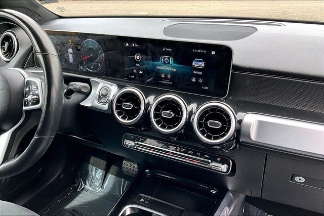 2020 Mercedes-Benz GLB GLB 250 4MATIC SUV - 23086230 - 33