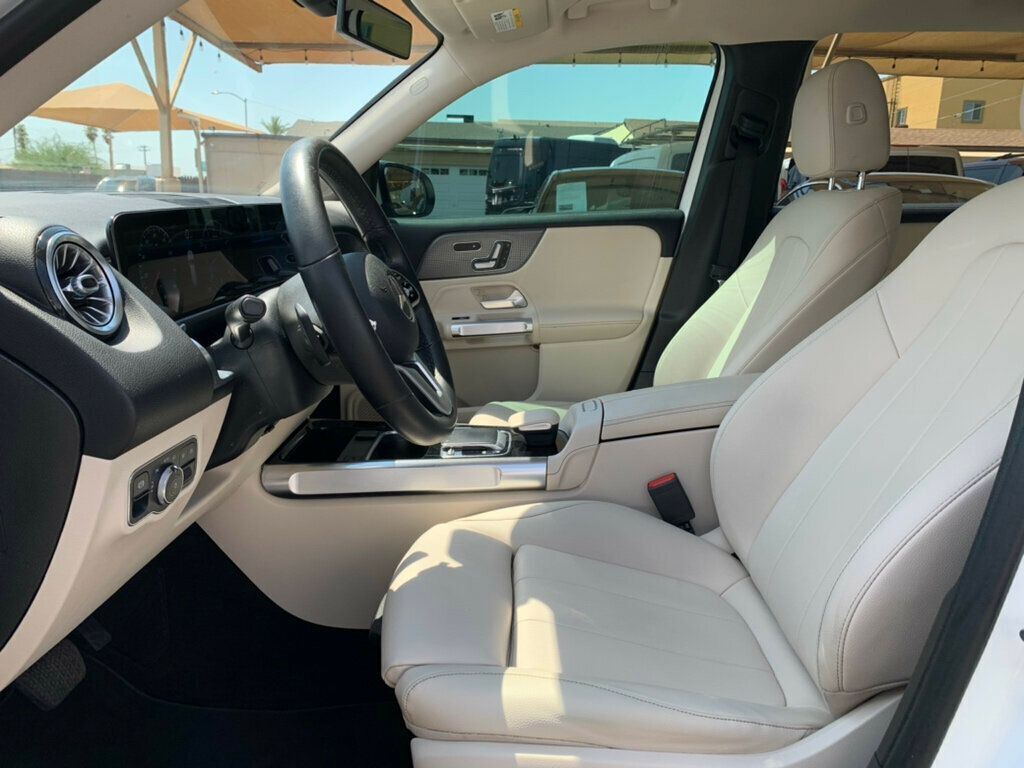 2020 Mercedes Benz GLB 250 photo 13