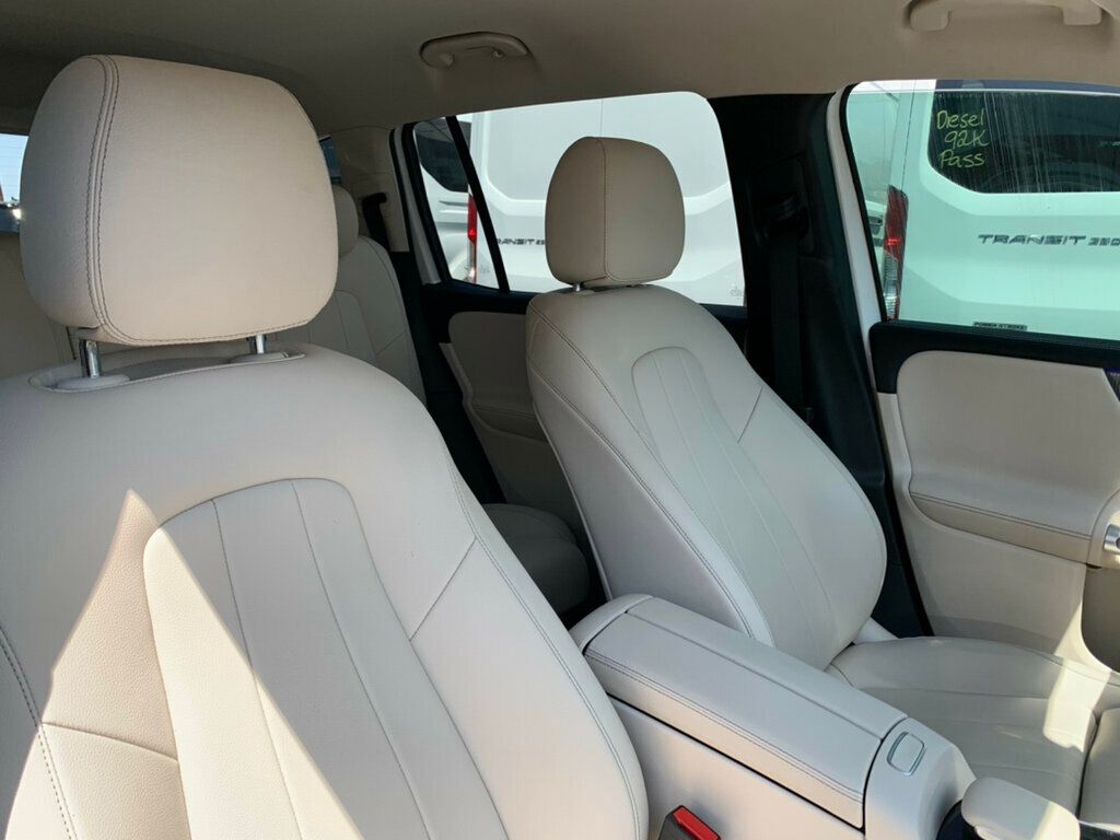 2020 Mercedes Benz GLB 250 photo 17