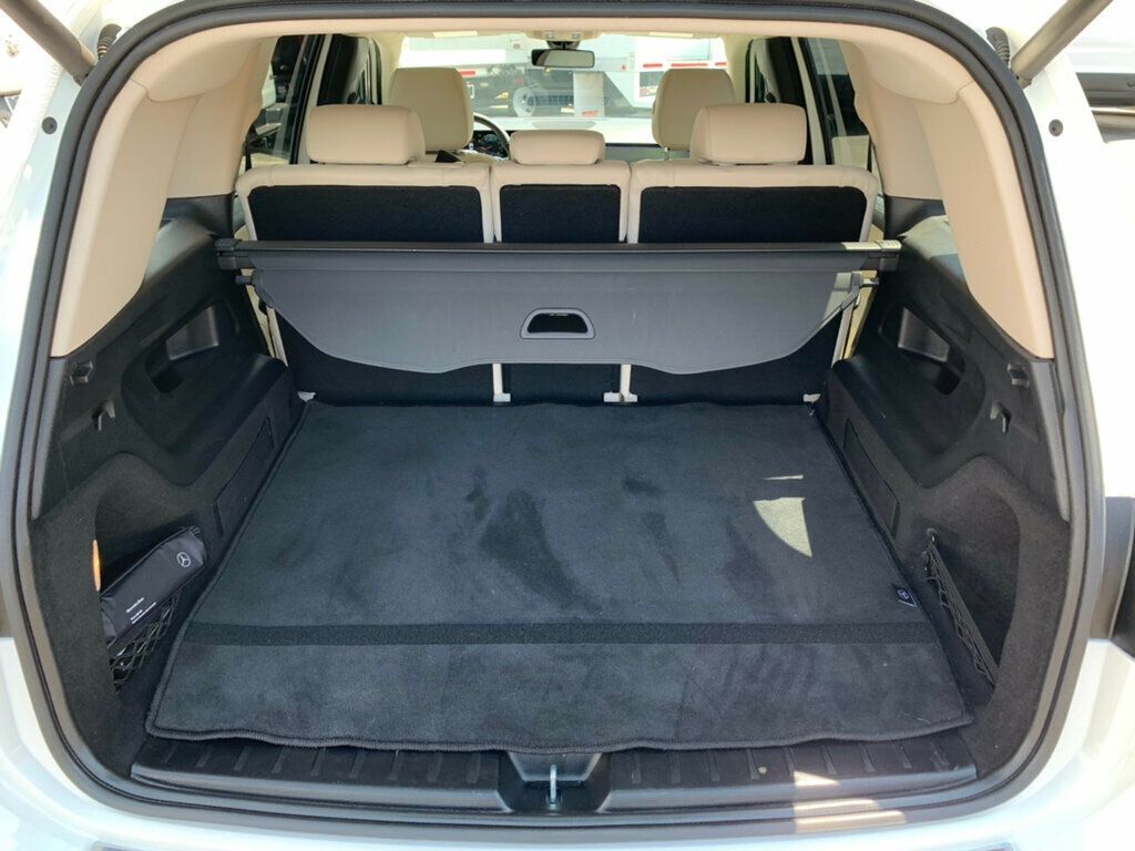 2020 Mercedes Benz GLB 250 photo 33