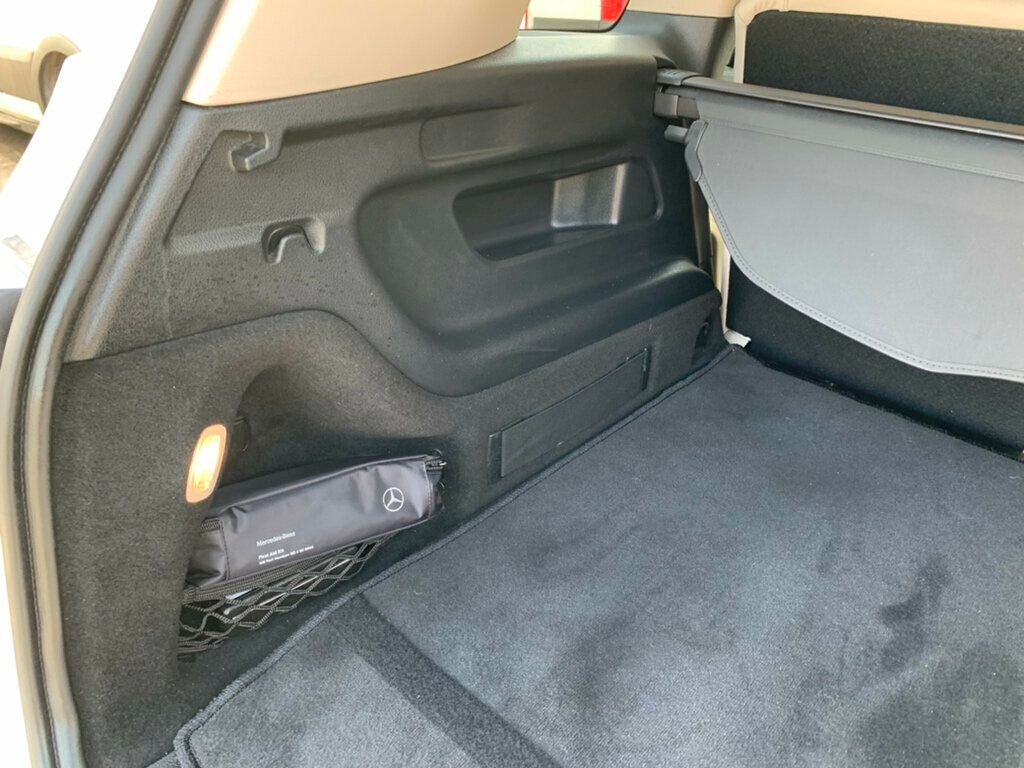 2020 Mercedes Benz GLB 250 photo 34