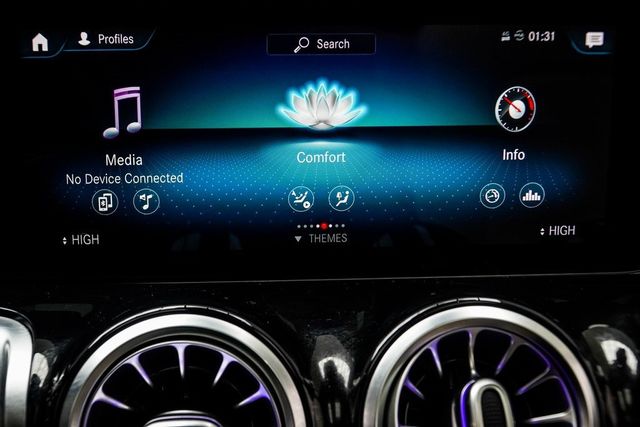 2020 Mercedes-Benz GLB GLB 250 SUV - 22954630 - 22