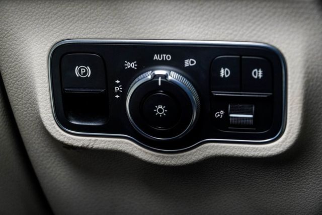 2020 Mercedes-Benz GLB GLB 250 SUV - 22954630 - 28