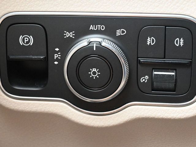 2020 Mercedes-Benz GLB GLB 250 SUV - 22994168 - 21